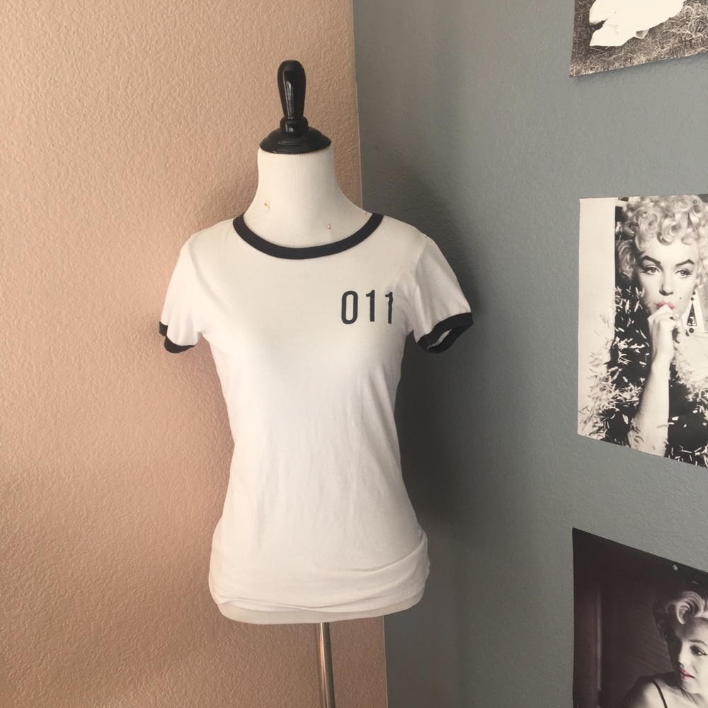 White T-shirt